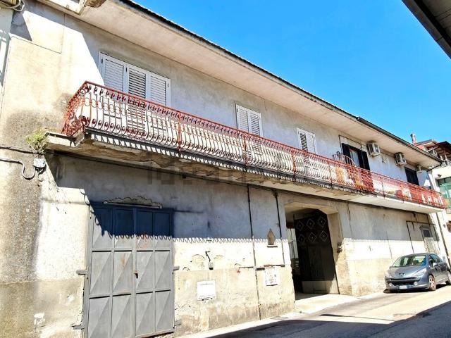 Appartamento in vendita di 235 m² in Via Pietro Micca