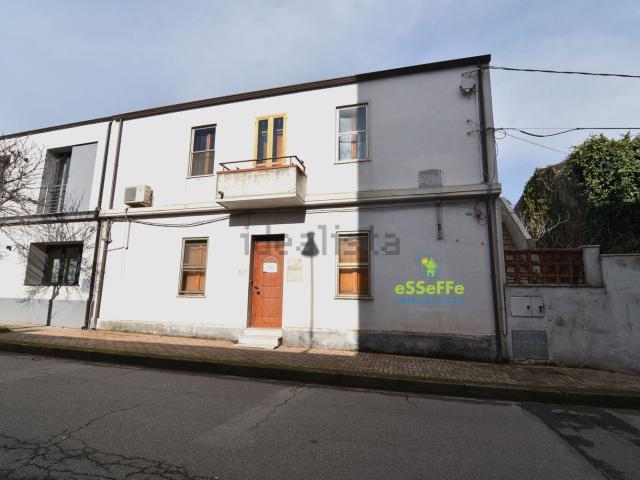 Appartamento in vendita di 235 m² in Via Toscana, 40