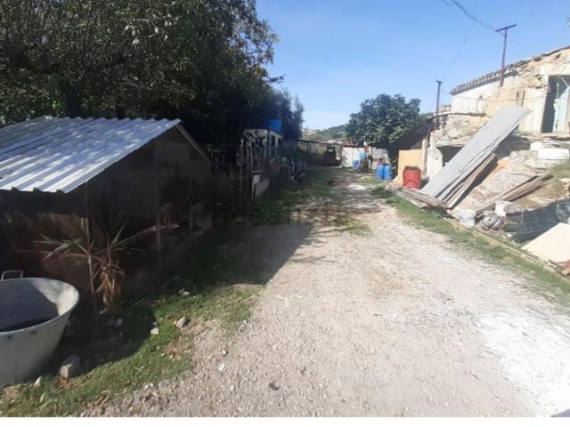 Appartamento in vendita di 235 m² in Viale Roma