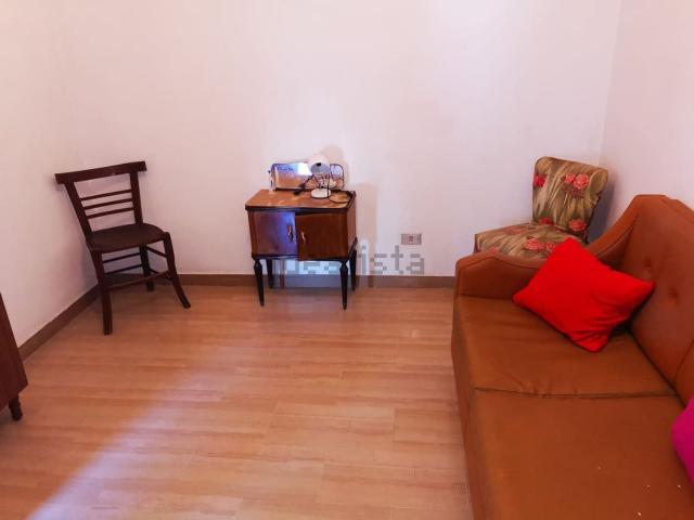 Appartamento in vendita di 236 m² in Via Adua, 11