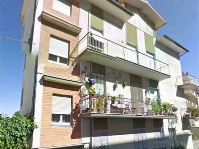 Appartamento in vendita di 236 m² in Via Alessandro Manzoni, 19