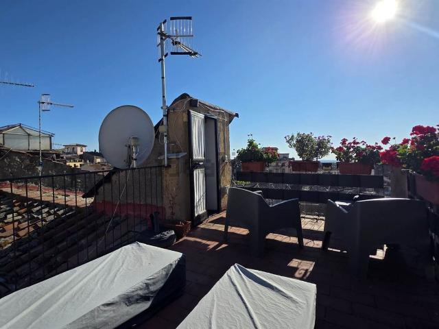 Appartamento in vendita di 236 m² in Via Giuseppe Mazzini, 99