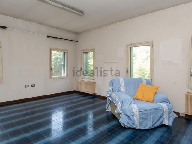Appartamento in vendita di 236 m² in Via San Michele, 12