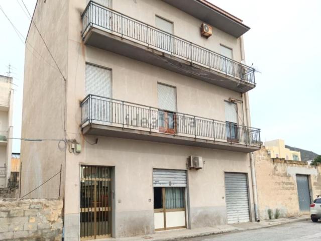 Appartamento in vendita di 236 m² in Via Platone, 35