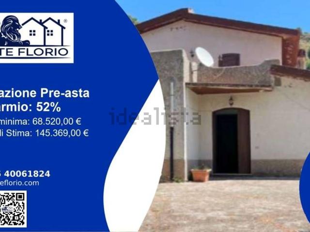 Appartamento in vendita di 236 m² in Strada Provinciale 95