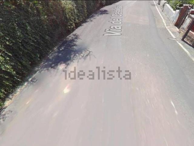 Appartamento in vendita di 238 m² in Via Gino Bari