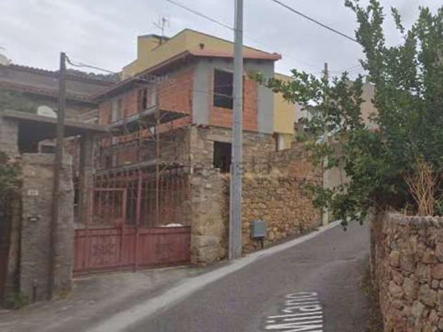 Appartamento in vendita di 239 m² in Via Milano