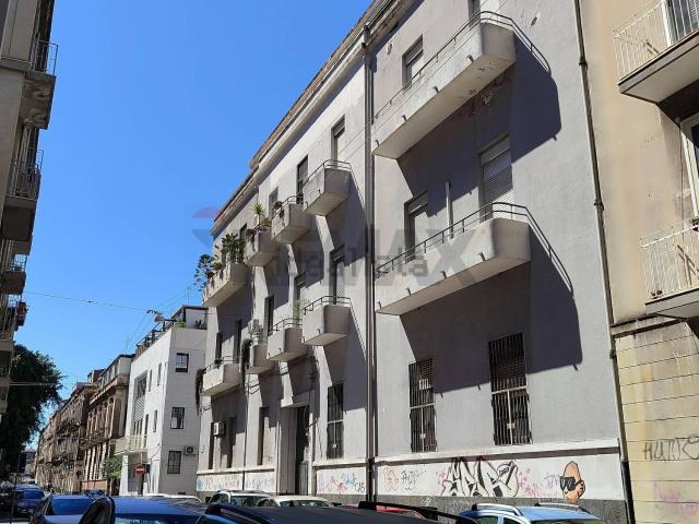Appartamento in vendita di 239 m² in Via Nino Martoglio, 29