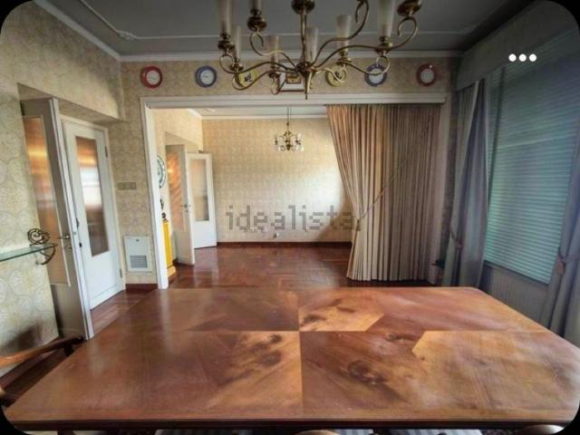 Appartamento in vendita di 239 m² in Viale Belfiore, 39