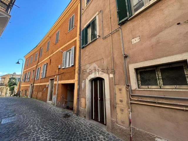 Appartamento in vendita di 27 m² in Via Cavour, 10