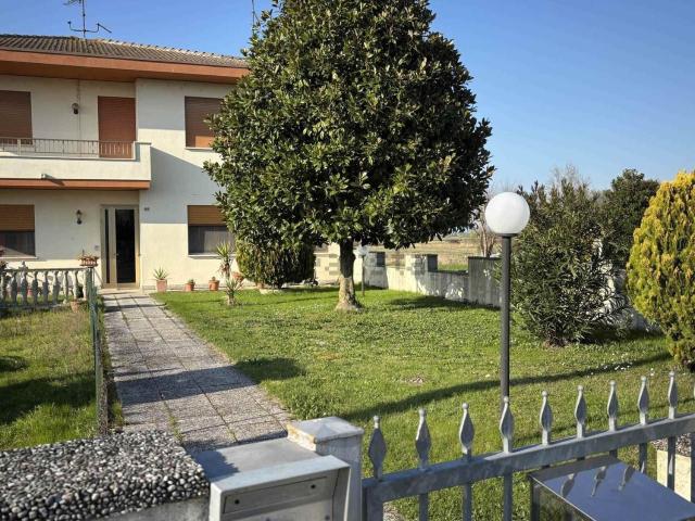 Appartamento in vendita di 240 m²
