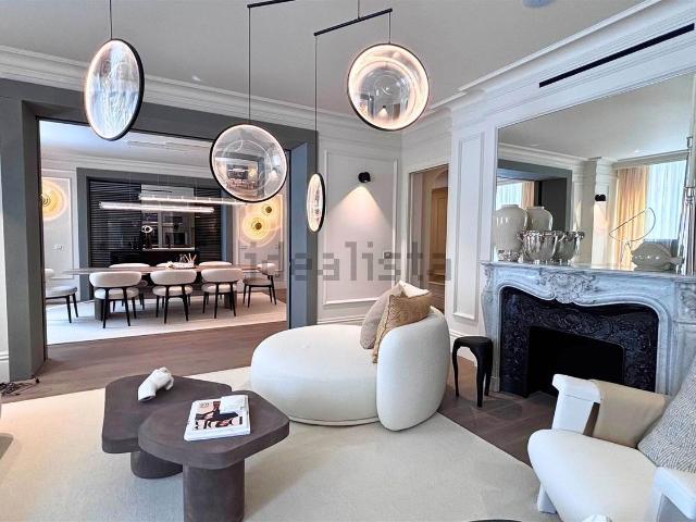 Appartamento in vendita di 240 m²