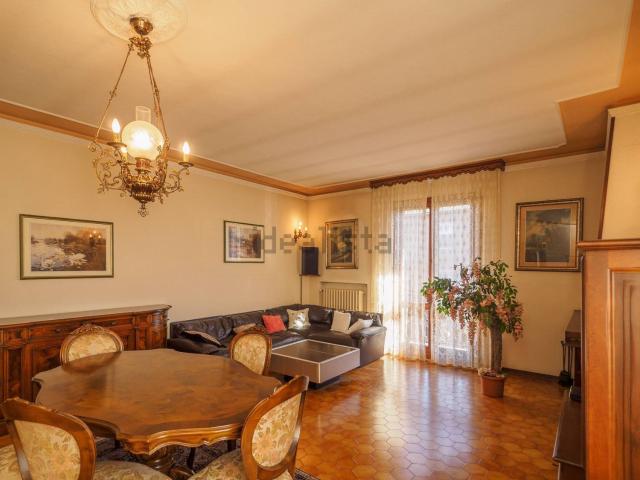 Appartamento in vendita di 240 m²