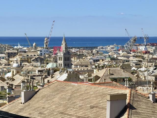 Appartamento in vendita di 240 m² in Via Caffaro, 5