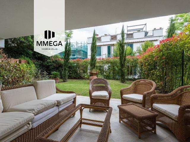 Appartamento in vendita di 240 m² in Via Benedetto Castelli, 1