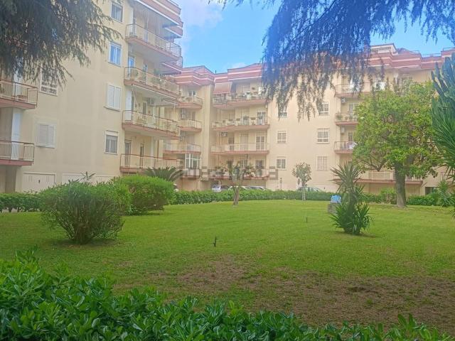 Appartamento in vendita di 240 m² in Via G. Saragat