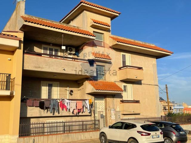 Appartamento in vendita di 240 m² in Via Giuseppe Bartolo, 75