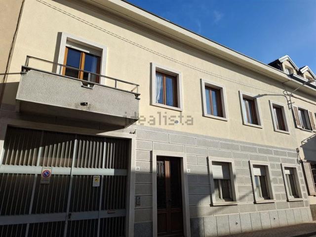 Appartamento in vendita di 240 m² in Via Dante Alighieri, 20
