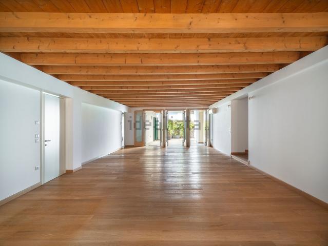 Appartamento in vendita di 240 m² in Via dell&apos Arco