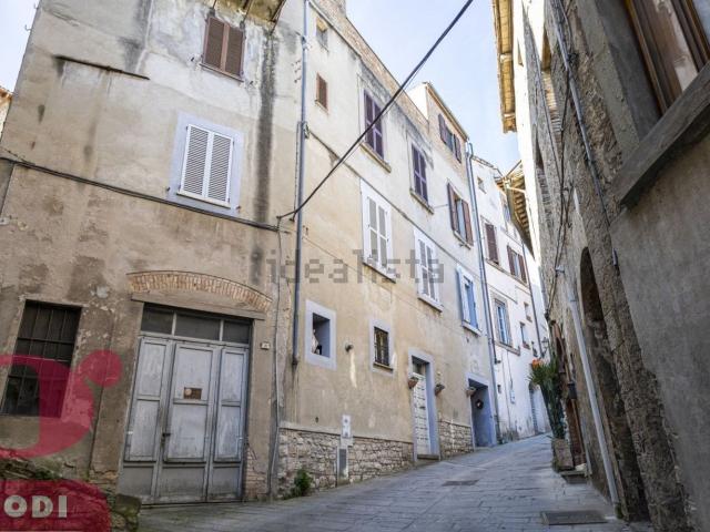 Appartamento in vendita di 240 m² in Via di Santa Prassede, 8