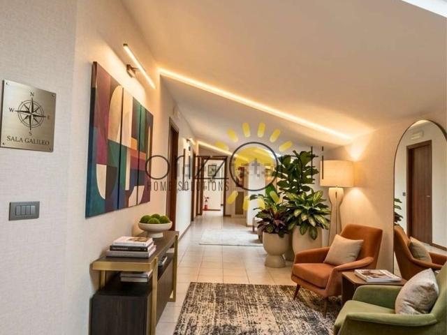 Appartamento in vendita di 240 m² in Via Lodovico Ariosto