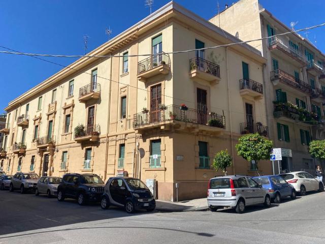Appartamento in vendita di 240 m² in Via Lenzi, 3