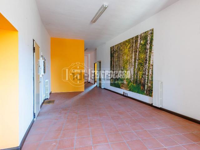Appartamento in vendita di 240 m² in Via Marco Emilio Lepido, 3