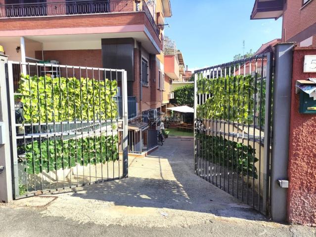 Appartamento in vendita di 240 m² in Via Mendicino, 5