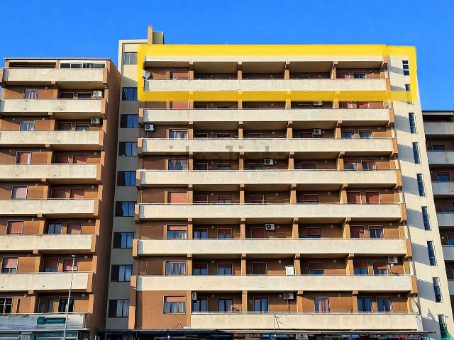 Appartamento in vendita di 240 m² in Via sacro cuore, 66
