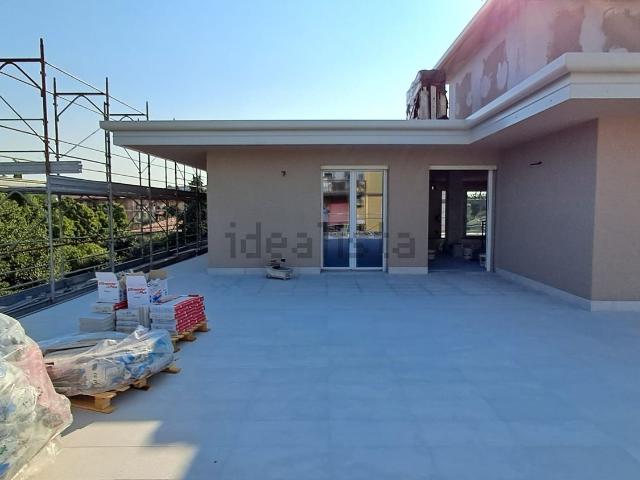 Appartamento in vendita di 240 m² in Via Piave, 63