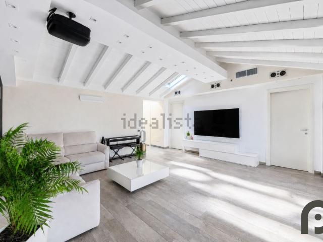 Appartamento in vendita di 240 m² in Via Piero Gobetti, 1