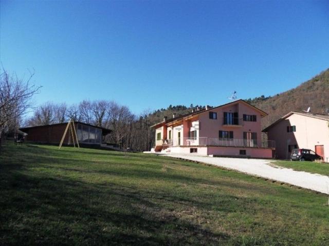 Appartamento in vendita di 240 m² in Via Roma