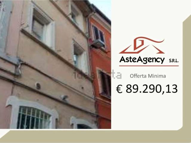 Appartamento in vendita di 240 m² in Via Roma, 36