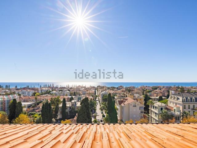Appartamento in vendita di 240 m² in Via Romana, 42