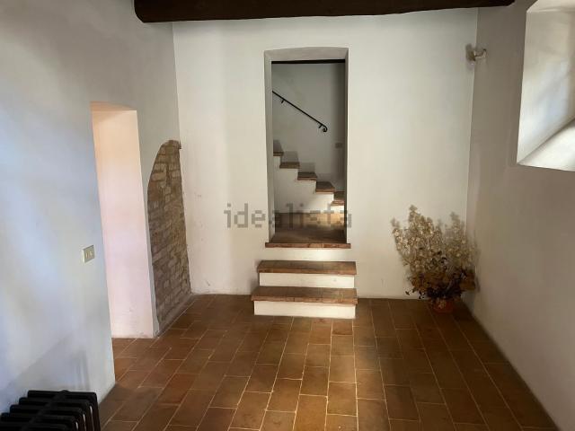 Appartamento in vendita di 240 m² in Via Valerio