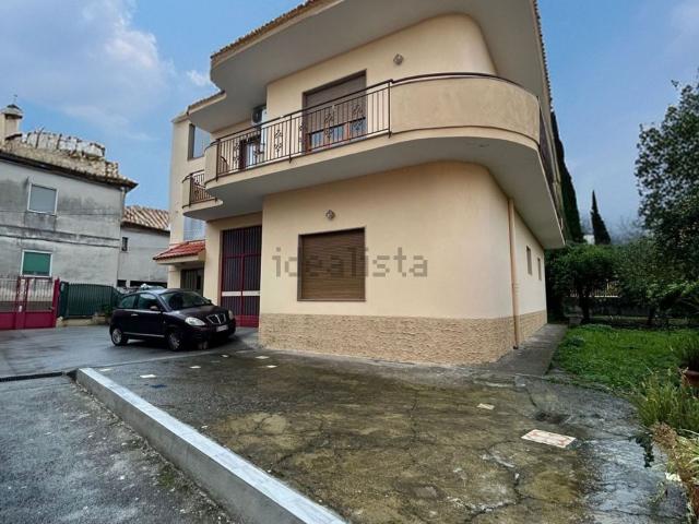 Appartamento in vendita di 240 m² in Via Venezia