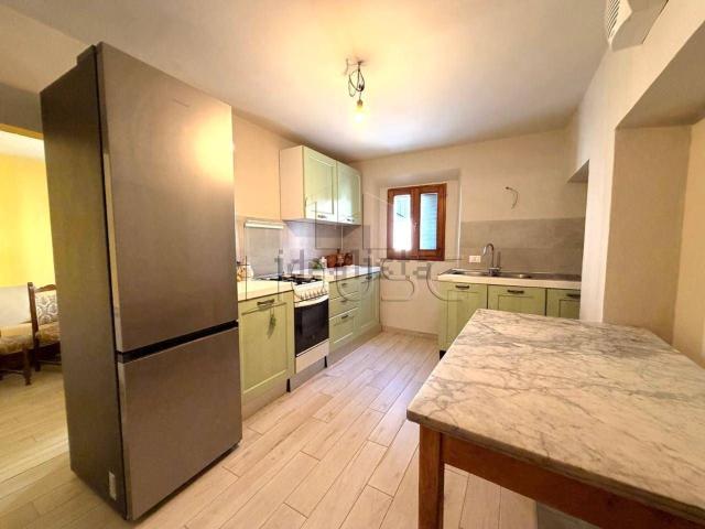 Appartamento in vendita di 240 m² in Viale Bernardo Dovizi