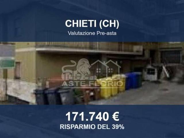 Appartamento in vendita di 240 m² in Viale Europa, 13