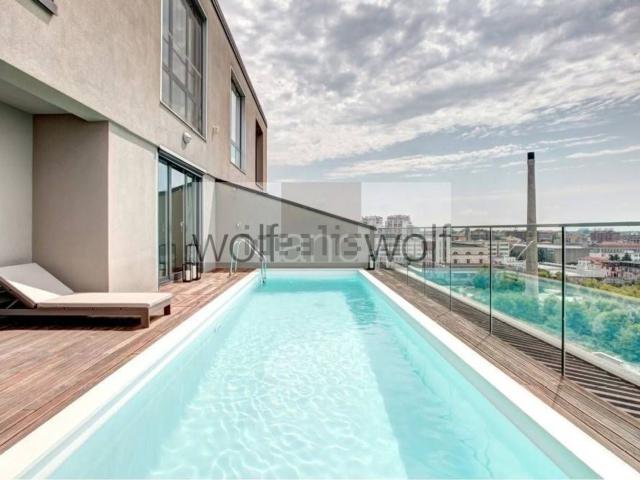 Appartamento in vendita di 240 m² in Viale Ortles