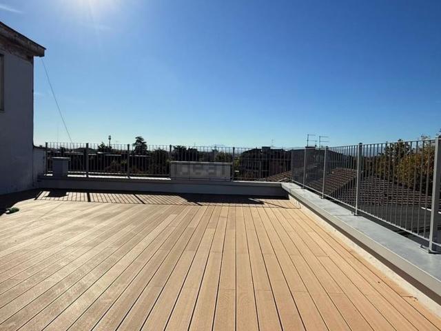Appartamento in vendita di 240 m² in Viale Solferino, 52