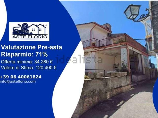 Appartamento in vendita di 241 m² in Via Guglielmo Marconi, 1