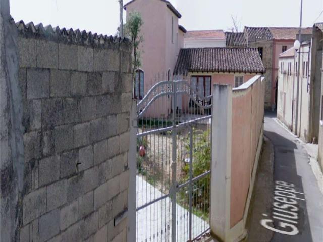 Appartamento in vendita di 241 m² in Via Roma