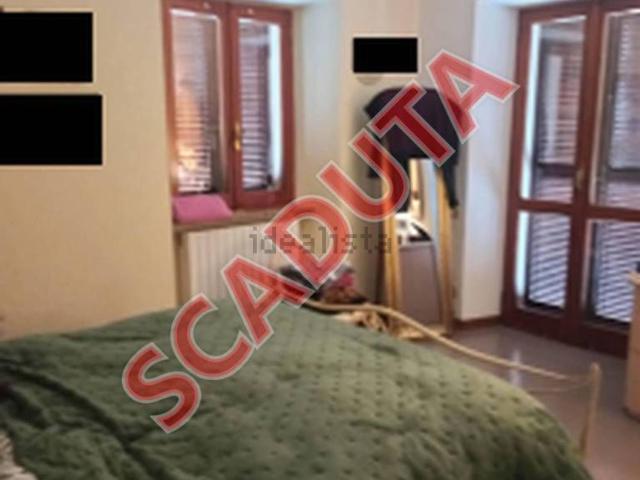 Appartamento in vendita di 241 m² in Frazione Piagge