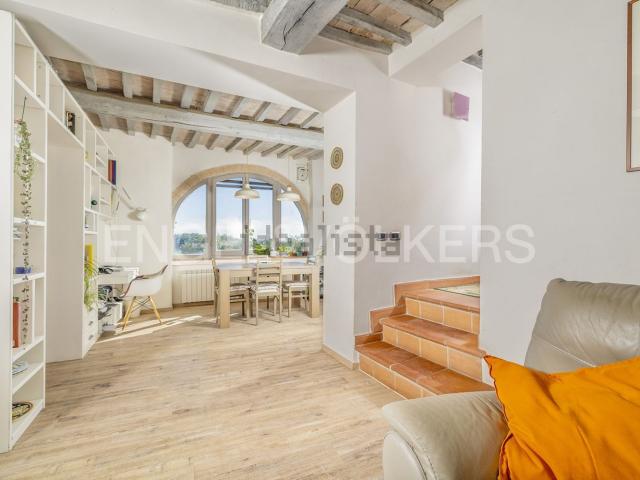 Appartamento in vendita di 242 m²