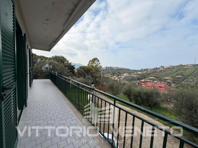 Appartamento in vendita di 242 m² in Via Difesa, 132