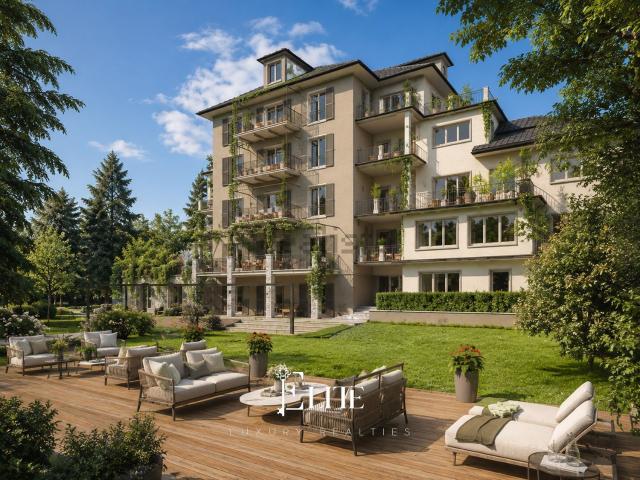 Appartamento in vendita di 242 m² in Via M. Scavini, 2