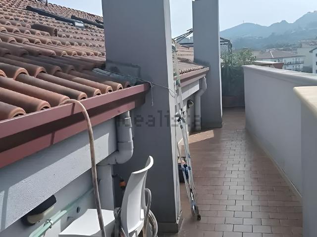 Appartamento in vendita di 243 m² in Via Conca d&apos Oro