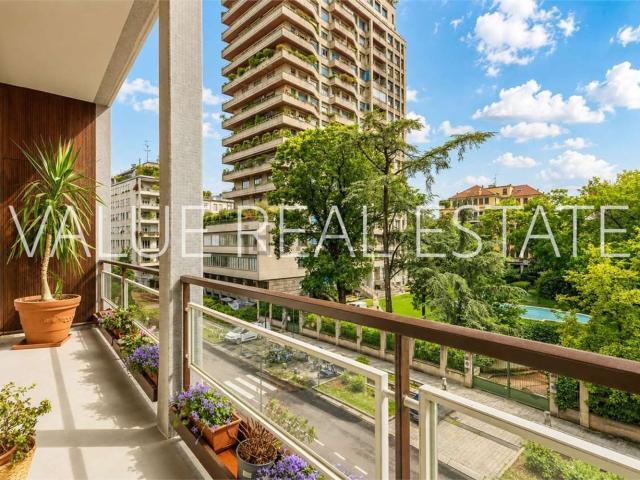 Appartamento in vendita di 243 m² in Via Pietro Mascagni, 22