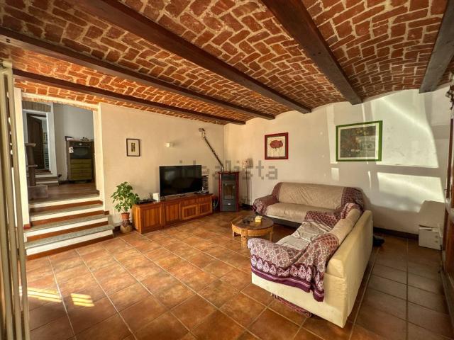 Appartamento in vendita di 243 m² in Via Viotti, 8