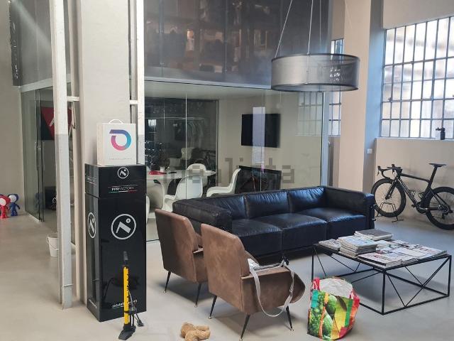 Appartamento in vendita di 244 m² in Via Ceva, 37